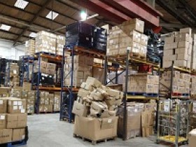 What kind of goods can be shipped to the UK overseas warehouse? What are the influencing factors?